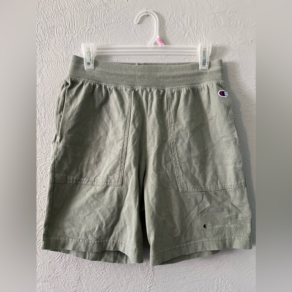 🛍️🛍️ CHAMPION Green Shorts EUC